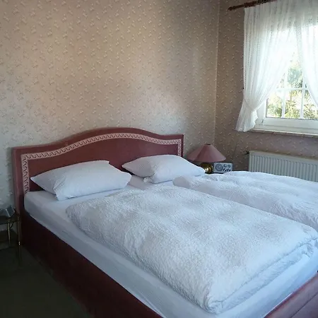 Haus Roswita 3*